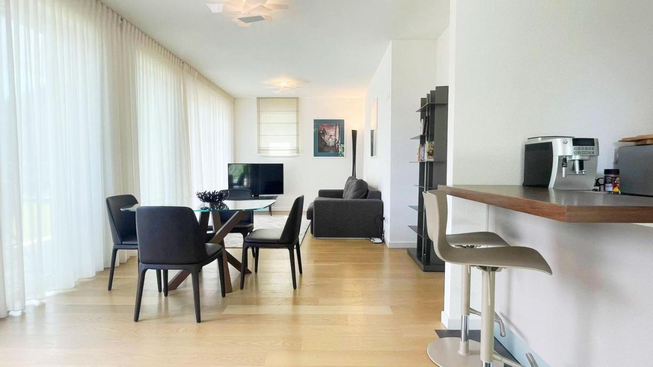 Lake View Apartment Argegno Buitenkant foto